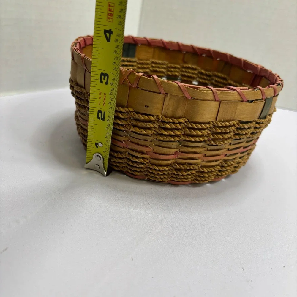 Two Vtg Hand Woven Basket Set Round Multicolored Splint and Oval Lidded Seagrass